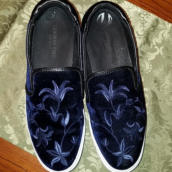 Kenneth Cole Blue Velvet Alsey - Picture 4 of 8